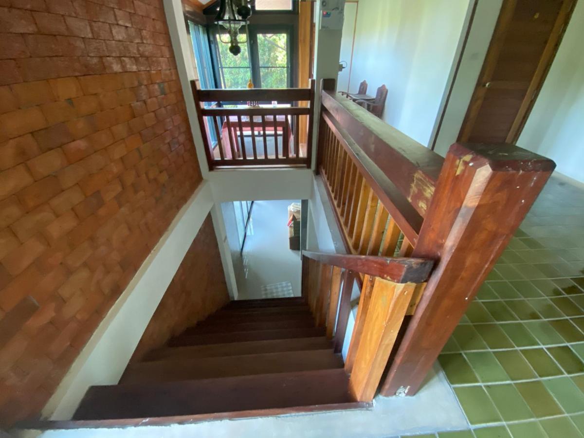 Tha Ma-O Bouteak Homestay - Self Check-In Lampang Bagian luar foto